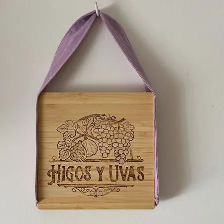 Higos Y Uvas דירה Tornadizos de Ávila